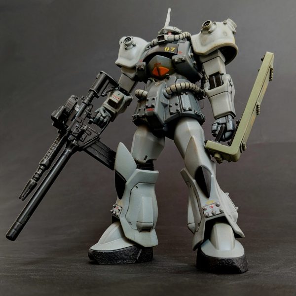 第七弾　1/144　グフ現地改修機　　　　鋲打ち仕様