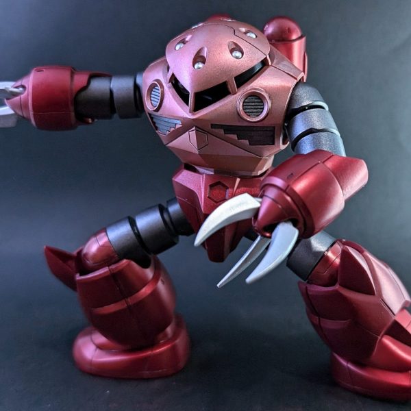 やつが来たんだ