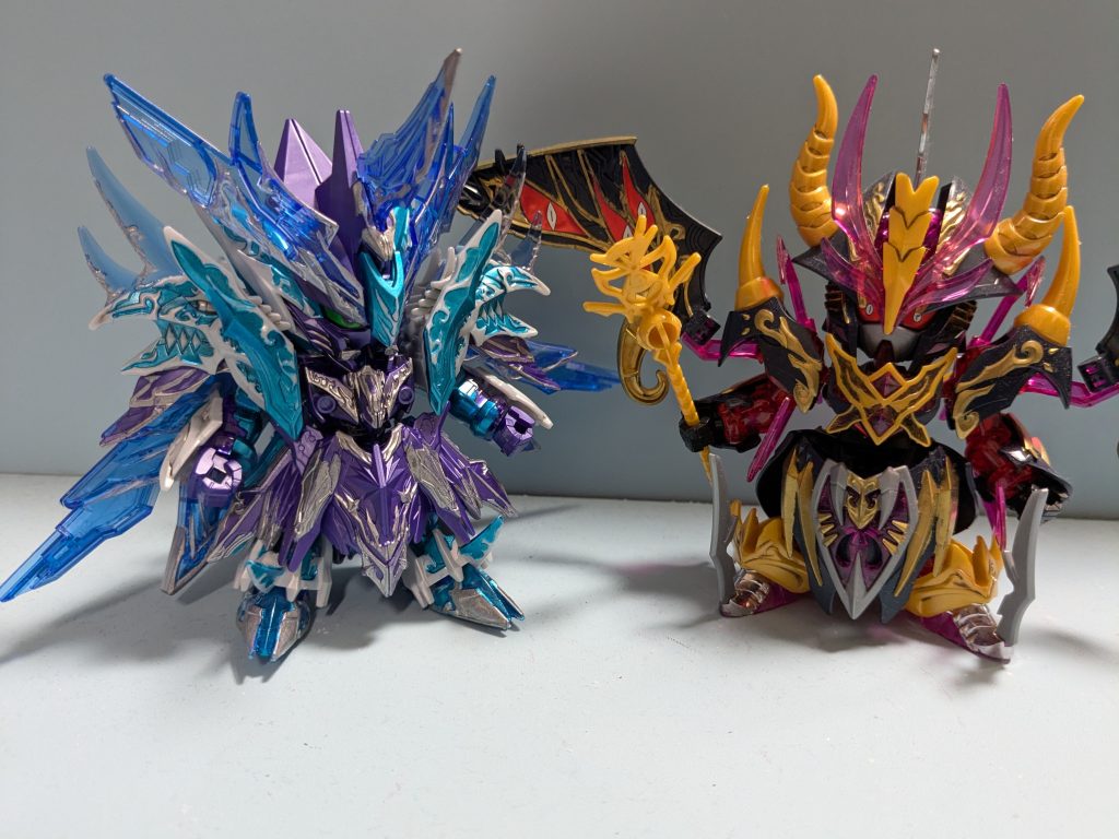 進化前のウォーロックイージスと、投稿はしてませんでしたが作ってはいました('ω')ノさぁ・・・フリーダムとジャスティス、この２体がそろうということは・・・！(; ･`д･´)あ、ドミナントスペリオルは買ってるけど作る気力が無いです_(:3 」∠ )_ 