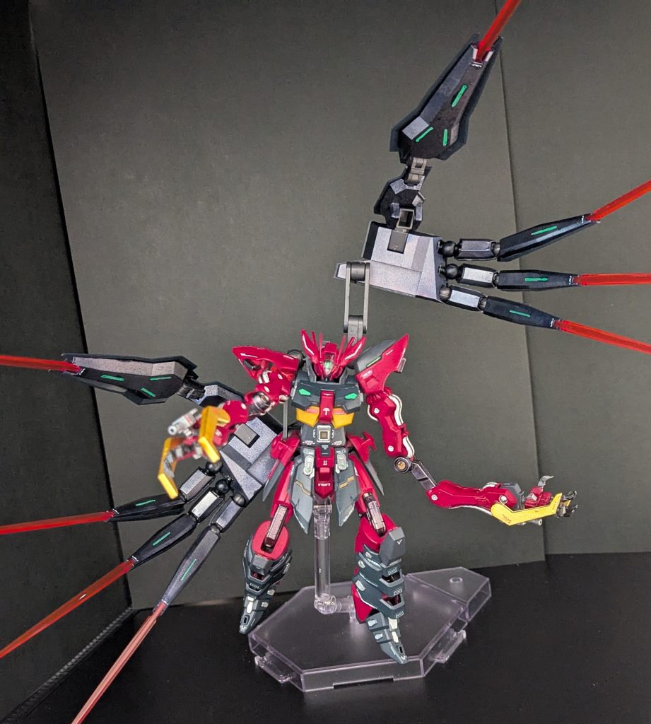 背部大型ビームクロー全展開腕部伸ばし