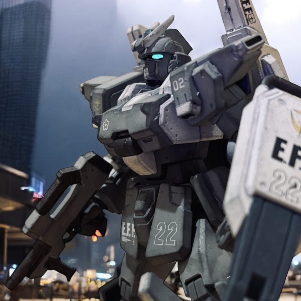 この、イントルーダーがかっこよくて買ったのですが、エリミネーターの頭部デザインがさらにかっこよく……