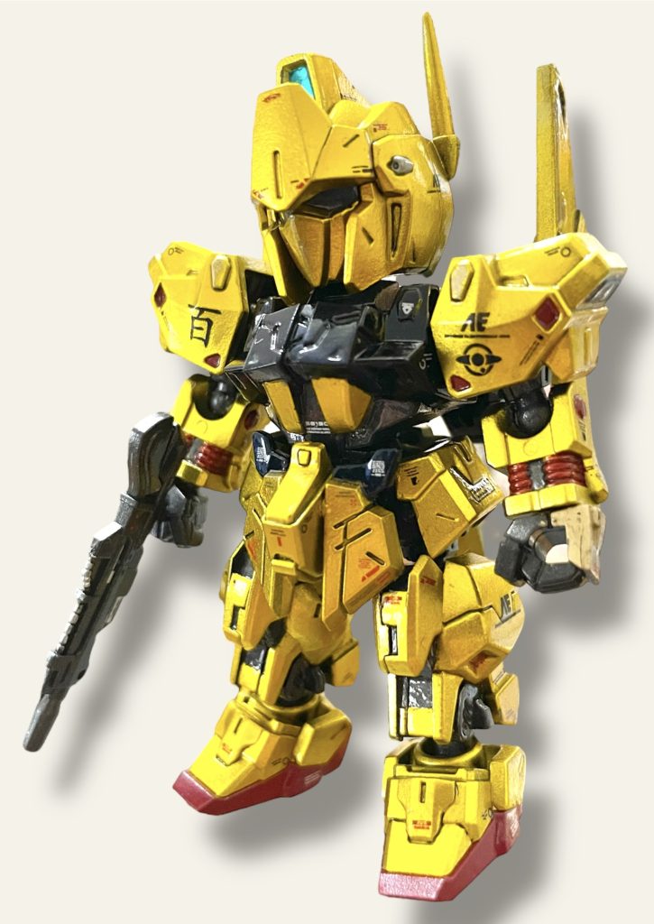 シルバー塗装後のクリアーイエロー+少々クリアオレンジ→墨入れ→水転写デカール→光沢トップコート。