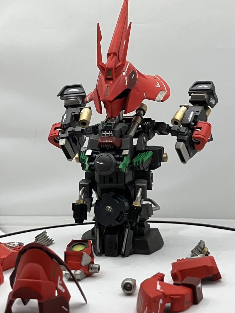 外装を外すとこんな感じです！