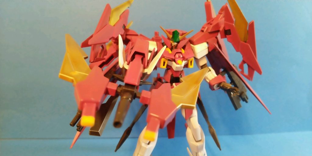 ハイパードッズライフルにブレイドを装着して、ボウガン形態にすることができる。