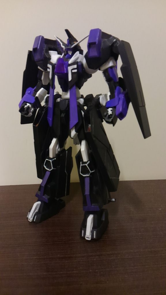 稼働範囲はそれほど広くない。あくまでビジュアル重視。