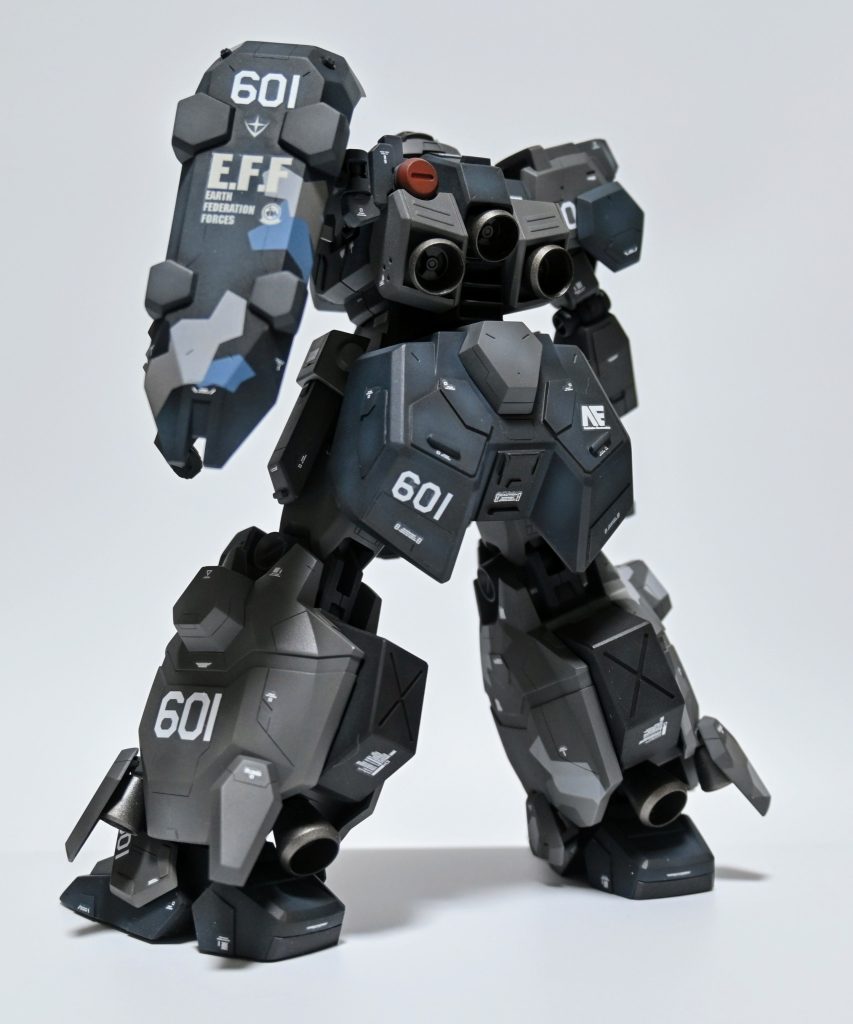 お気に入りのバックショット✨初めてスプリッター迷彩に挑戦しました!     マスキングテープ剥がす瞬間のドキドキワクワクは、楽しいですね!