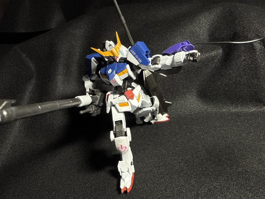 個人的にバルバトスはデカール少なめが好みなんです