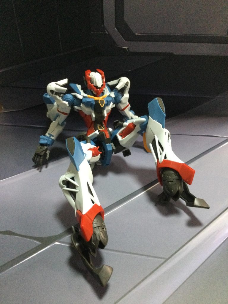 地下トンネルに逃げ込んだ時のシーン。ここに逃げ込んだせいでマチュに乗られることに、、、