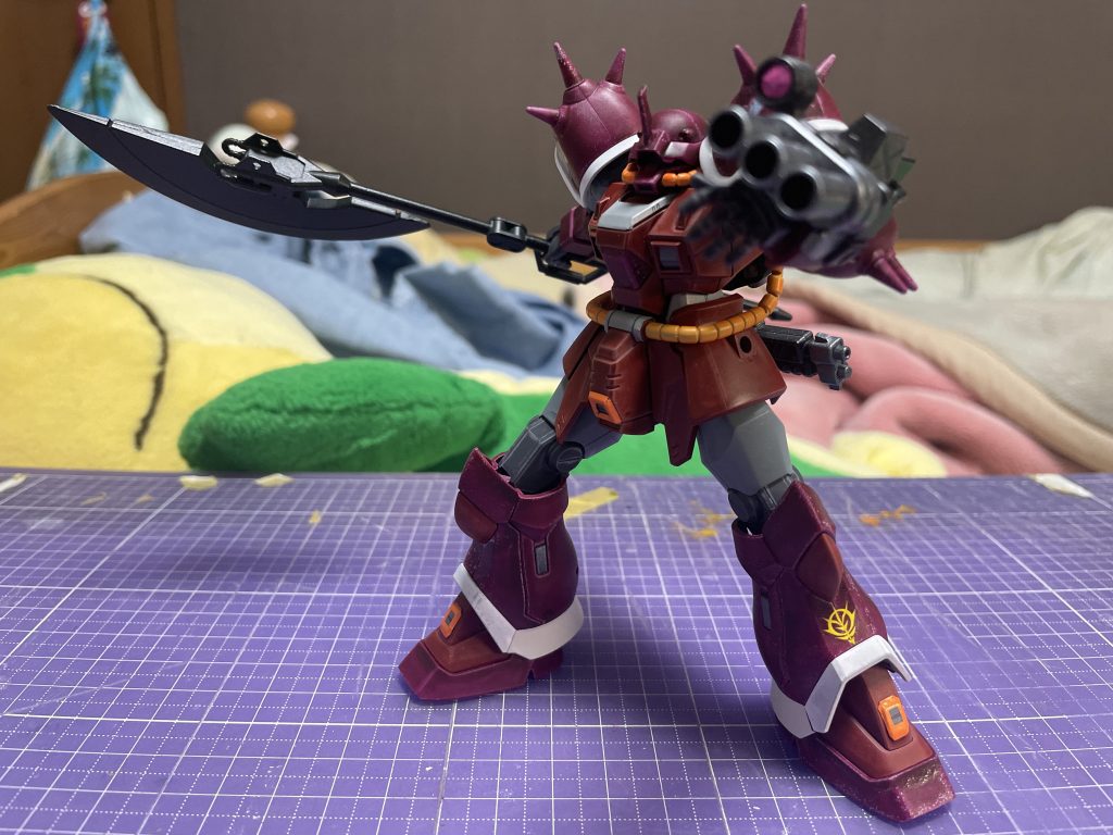 ヒートランサーを片手で構える