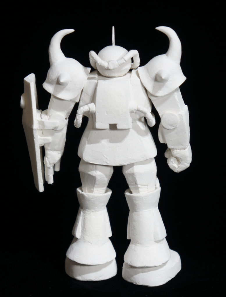 バックショット。ファーストのMSはシンプルで好きだなぁ~。