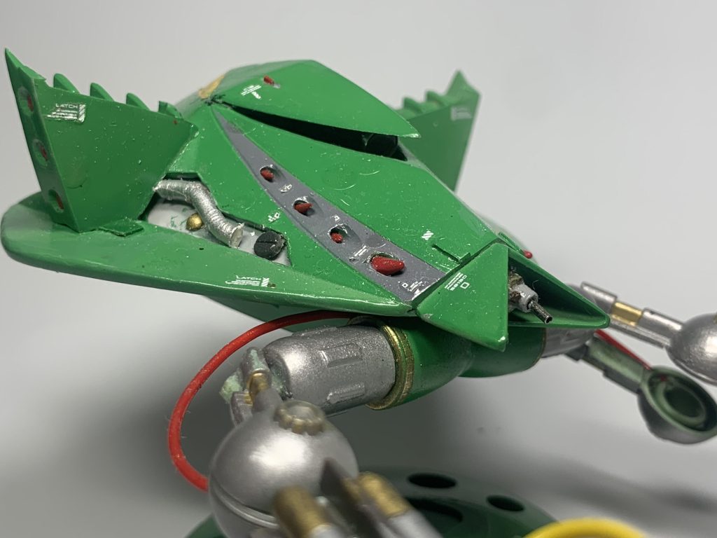 ジオンの機体はどいつもこいつも悪そうな顔で大好きです。(zaku-kao2)