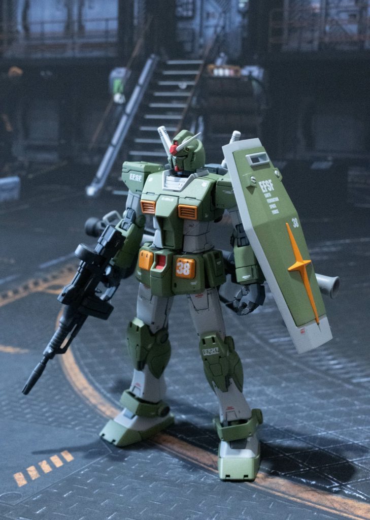 中のガンダムのカラーリングも変更(gundam-kao6)