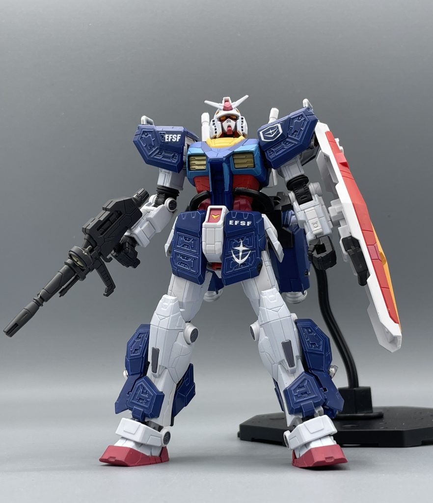 万博ガンダム・大地に立つ！！　バックヘビーなので、自立できません(笑)★素体はこちらから↓↓(*^^*)https://gumpla.jp/eg/2361787 