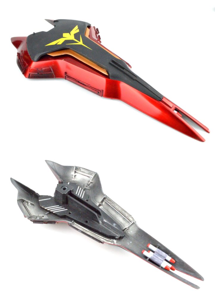 シールドには表裏ともにディテールを追加しました