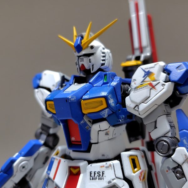 RG 　RX-93ff νガンダム