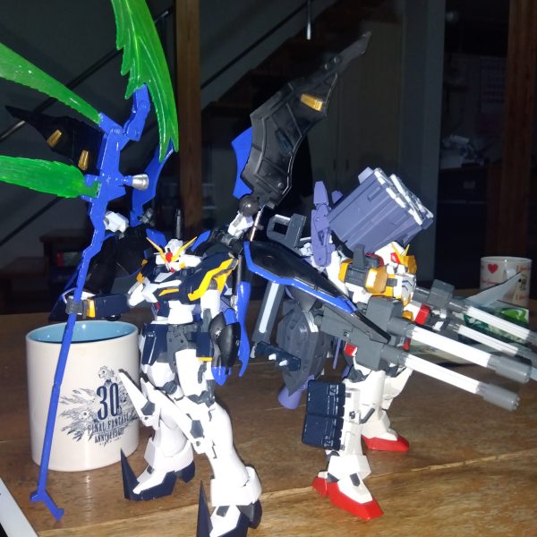 ヘビーアームズ塗装まだ出来なさそうなので(gundam-kao9)2機目、確認されました(gundam-kao1)（2枚目）