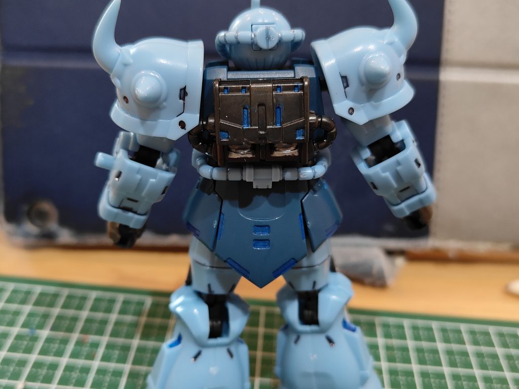 バックも同じく