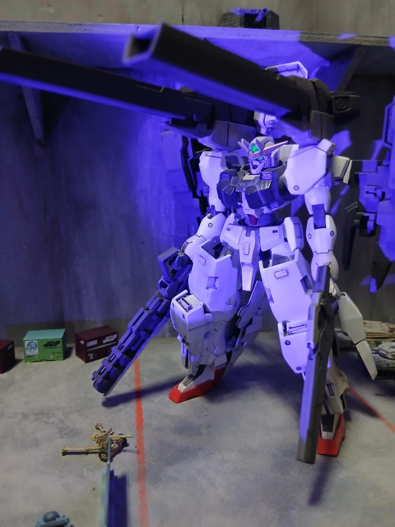 もちろんお目目も光ります。 