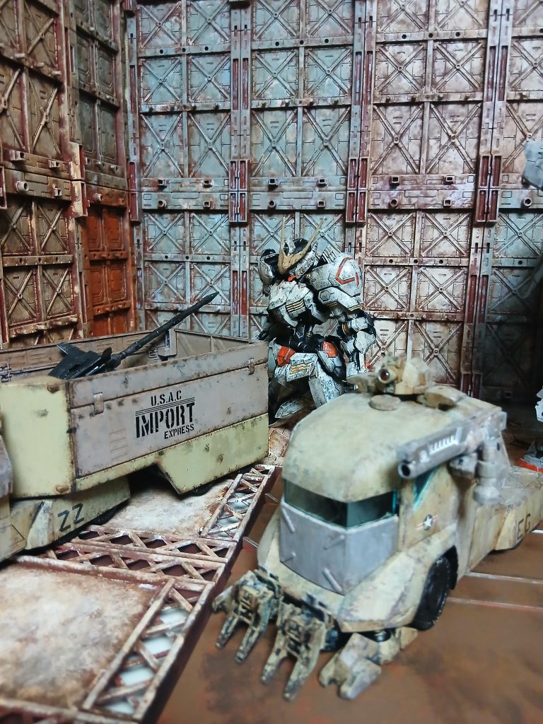 ｢とっとと積み込んでさっさと直すぞ｣