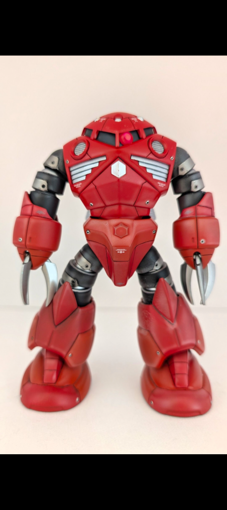 簡単なスジボリとメタルパーツを埋め込んでみました。(gundam-kao6)