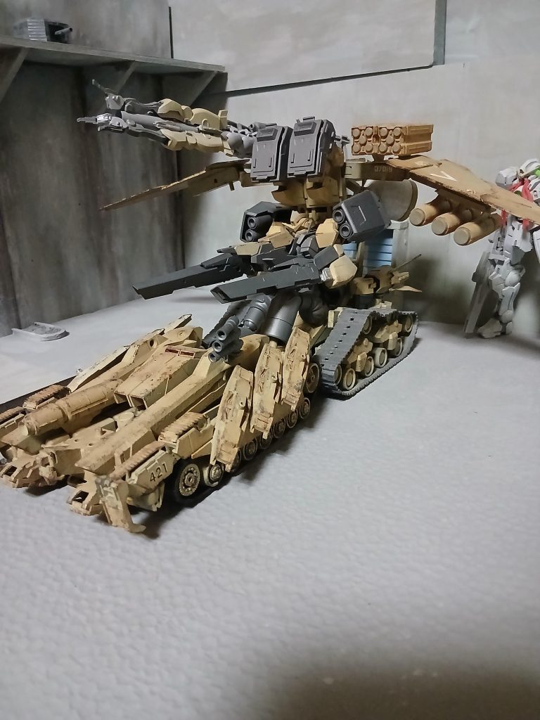 ちょっと羽根を伸ばして、テコでも動かん！って感じですか？