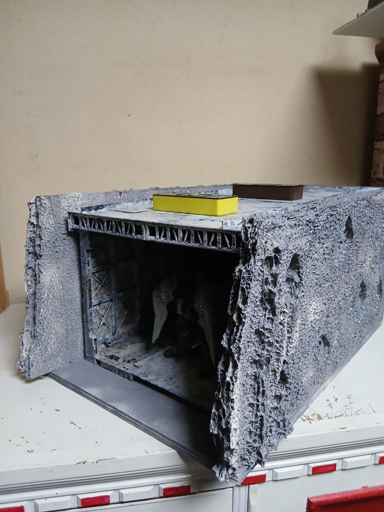 と、言うことでいつも撮影で使ってるジオラマの紹介を