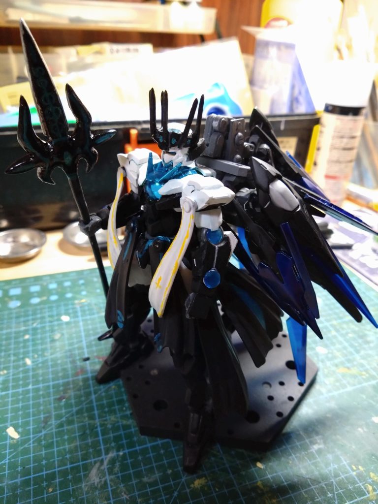 そして、完成です。次は可能性は低いですがこのキットの余りからミキシングを作るか、メインの目的であるメッサーのゲッターロボ化を進めたいと思います。ご覧いただきありがとうございました🙇