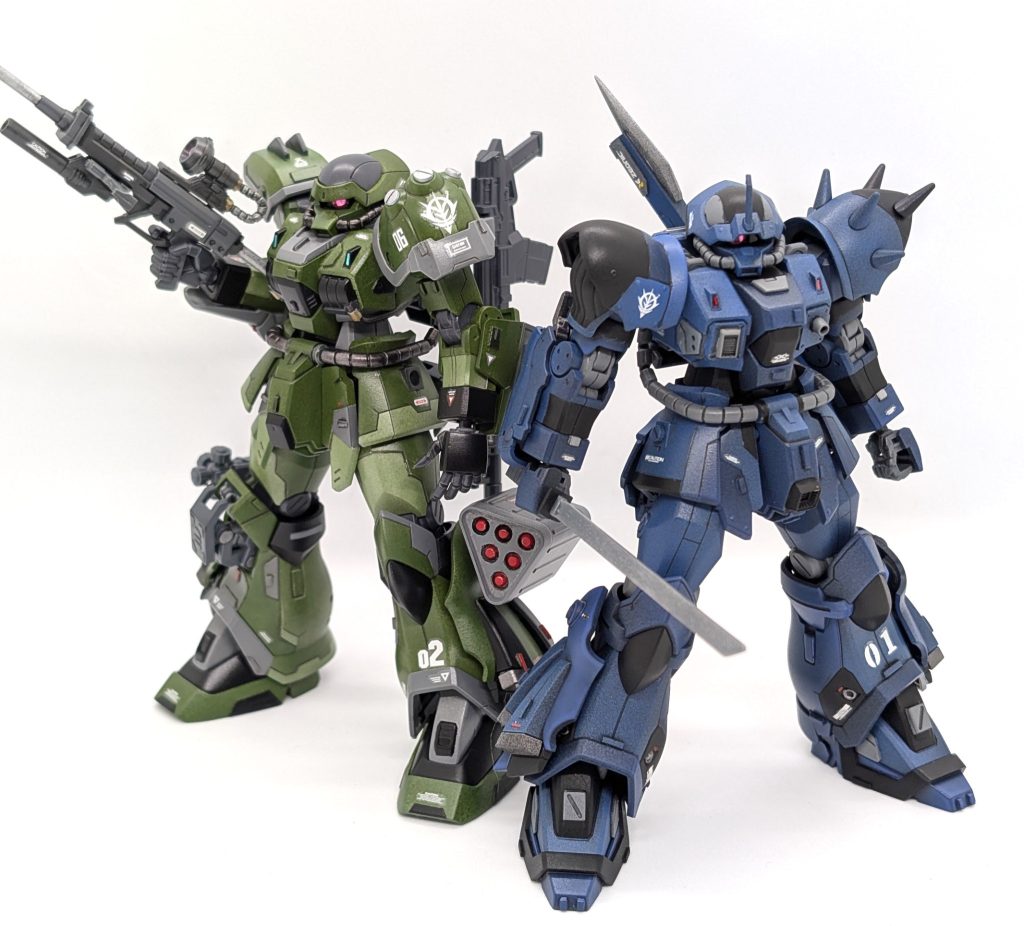 イフリート・ナイジャーと共に。これでフロントとバックの連係がとれるぞ!しかしここにきて、ナイジャーはつや消しだったのに対し、フィンチは半光沢だったことに気付く…!やっぱ部隊ものなので、そのへんも合わせたかったんですけどね…。いや〜ウッカリ💦でも今回はジムスパルタンとは違ったミリタリー感を出せたので、個人的にはこれでもかなり満足してます!😁まだイフカスが残ってるので、どのようなポジションにしようか悩むのも1つの楽しみです!✨確認したら、普通のイフリートを持ってるかと思ったら、持ってなかったのでいつか揃えたいです!幻の機体のみで部隊を揃えるとか、ロマンあるよね…!(爆)今回は以上になります!ここまでご覧下さりありがとうございました!👋