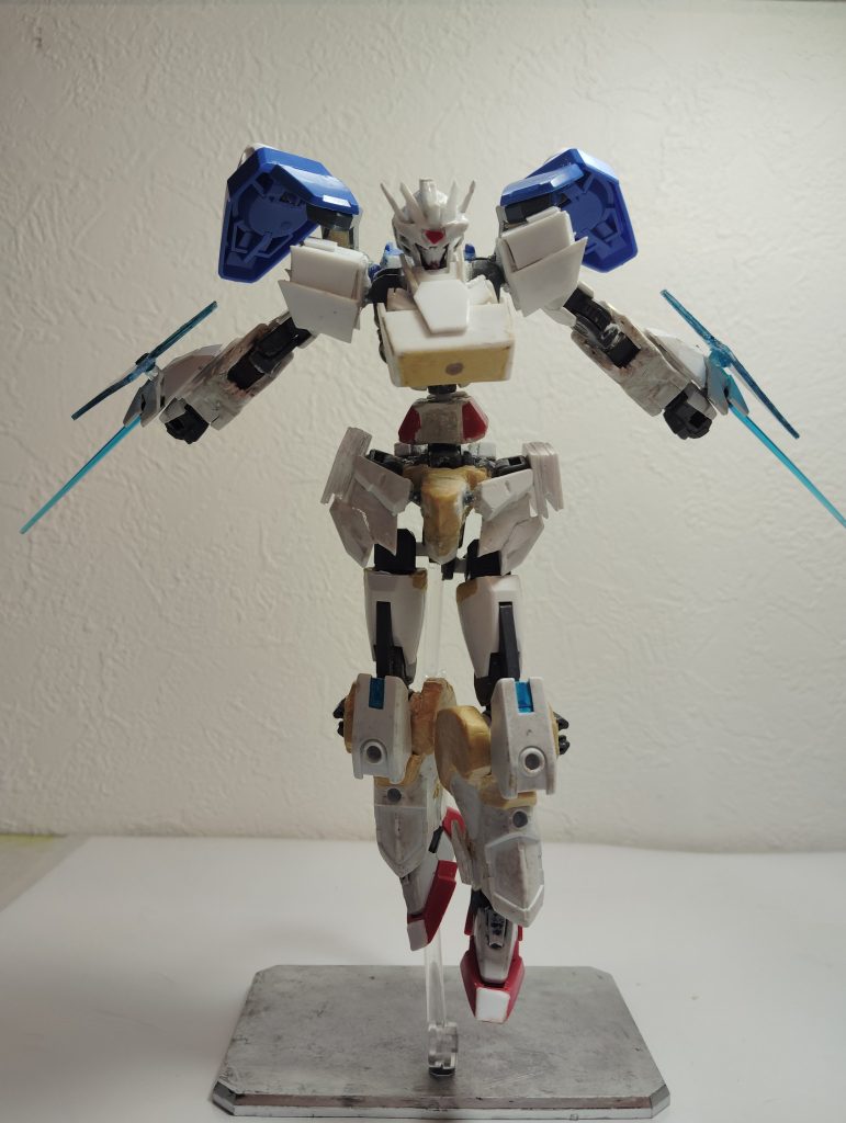 GNオーバーロード太陽炉内の高濃度GN粒子を散布することでデスティニーのような分身が可能