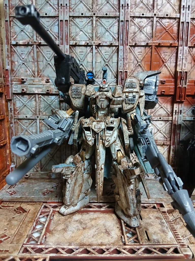 アーマー、武器もりもりです。