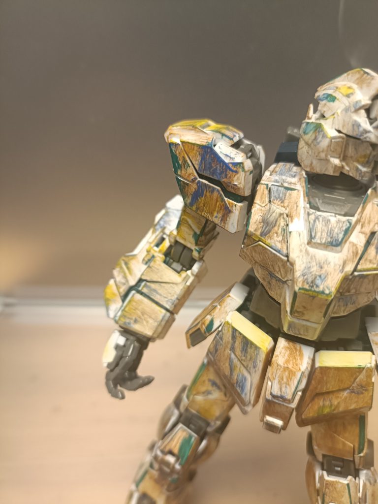 間違えで肩に青でで塗っちゃったので違和感ないように全身に青追加しました。↓