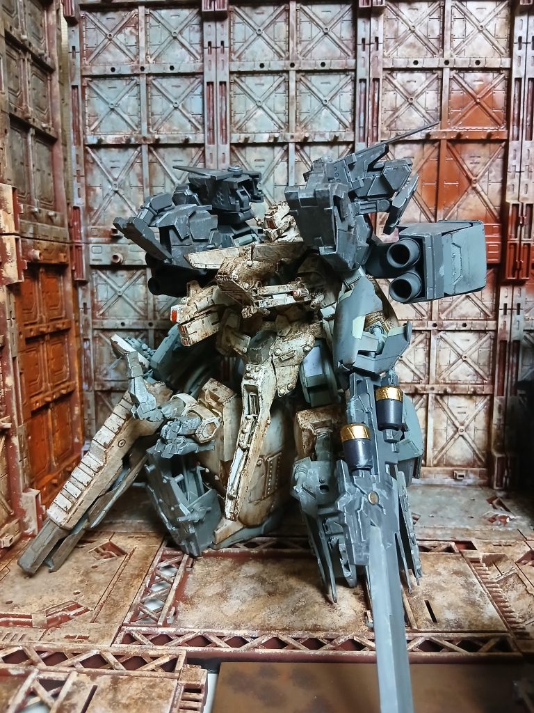 顔が見えない…