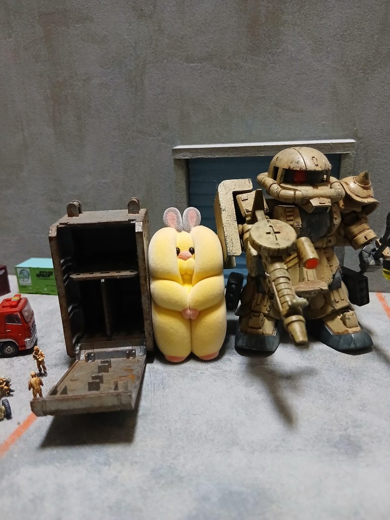 なんか挟まってる（笑）