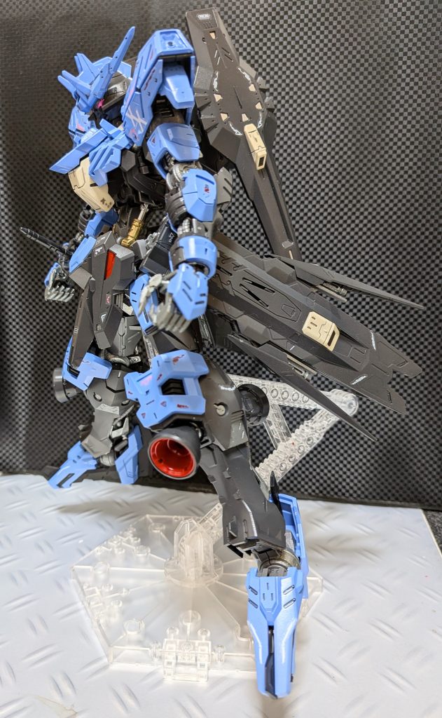 ガンダムヴィダール–2枚目/制作者：@Ymarl1