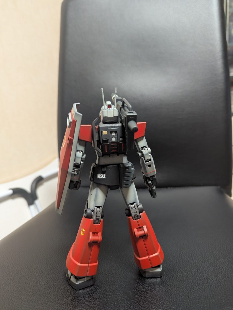 MSVらしい背中。