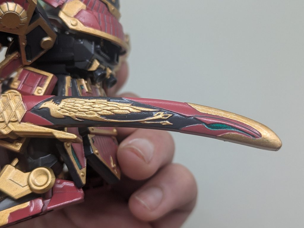 鞘の鳳凰とかくっそ大変だけど上手く塗れたかな。頑張り所その1。