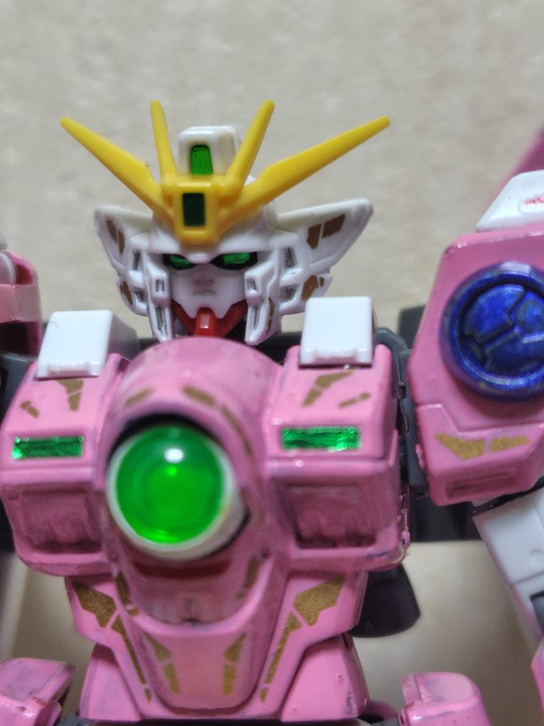 ウィング0–3枚目/制作者：えび