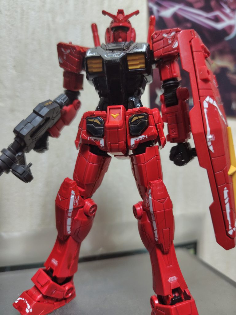 ガンダム–3枚目/制作者：えび