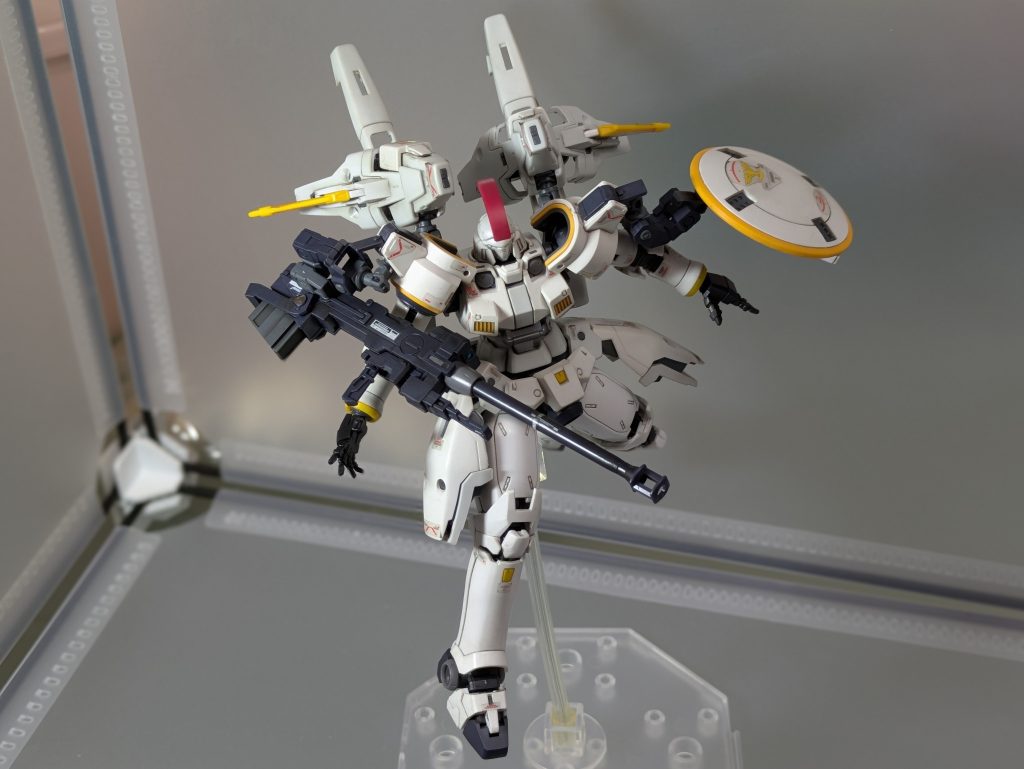 関節部分がしっかりしていて、好みのポージングがキープ出来るのが良い点だと思いました。