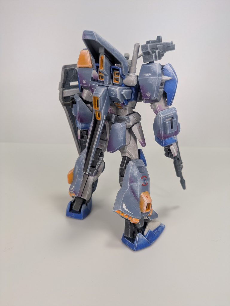 リバイブといえは、シードデスティニーからリバイブが出るんですね。5/14の静岡ホビーショーあたりで発表になったら嬉しいです。私の予想は本命ザクウォーリア、対抗レジェンド、大穴セイバー。ファントムペインに盗まれたカオス、アビス、ガイアなんかが発表されたらひっくり返りますね。