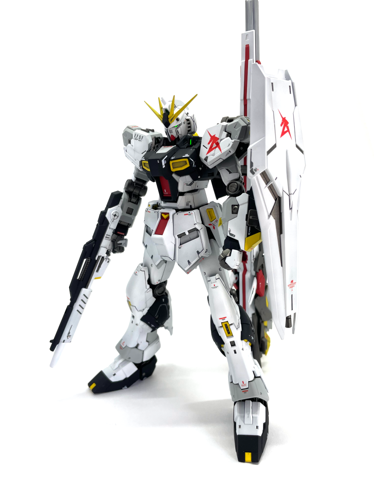 ライフルとシールドシンプルでかっこいいですよねこれ