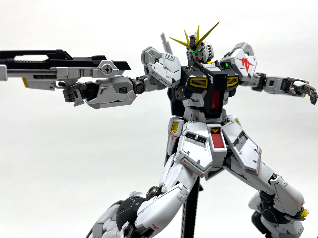 SEEDポーズ風このポーズ好きなのですがポージングさせるの苦手です