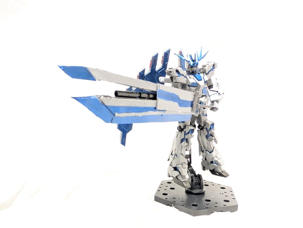 砲身展開モード以前からアルケーガンダムのGNバスターソードの様な武器を作りたかったので作ってみました。