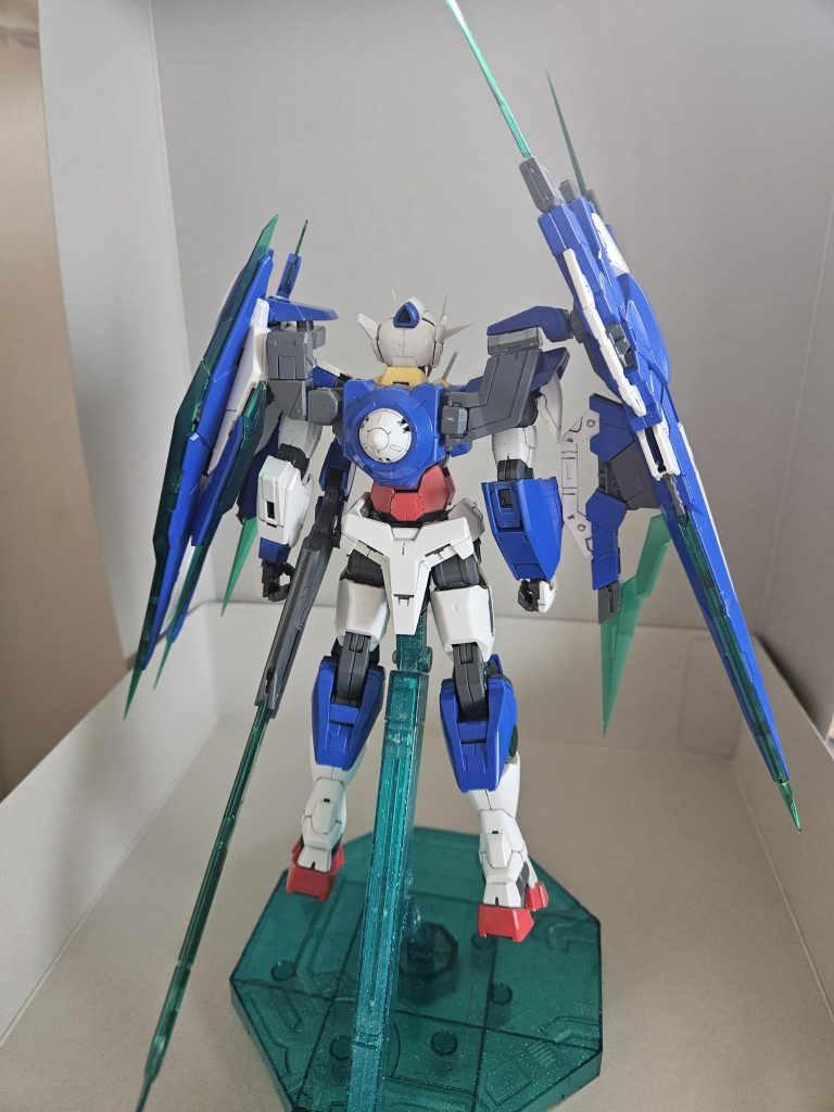 ダブルオークアンタ・フルセイバー–4枚目/制作者：PST