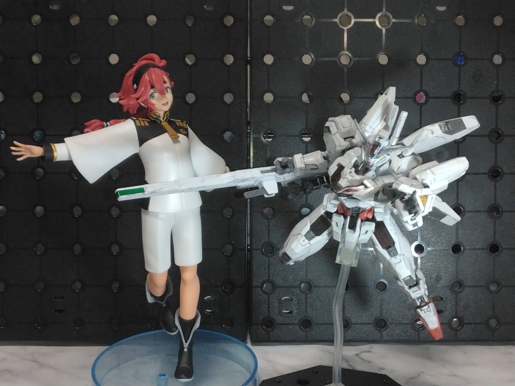 プライズのスレッタを添えて