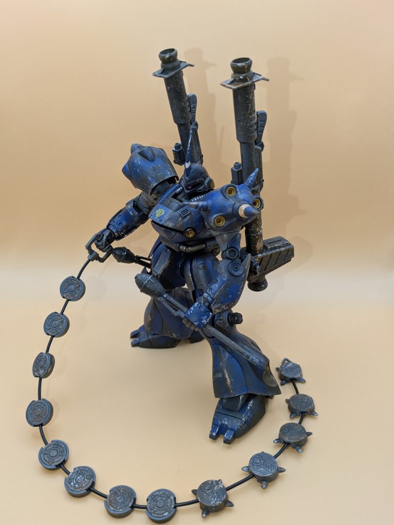 ファレホのアイアンでチッピングを角部分を適当に。