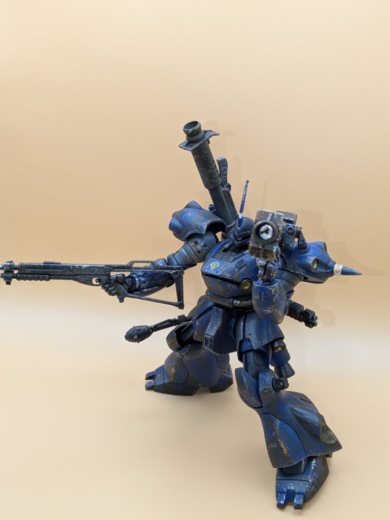 クレオスのウェザリングペイントで過剰に汚してみました。