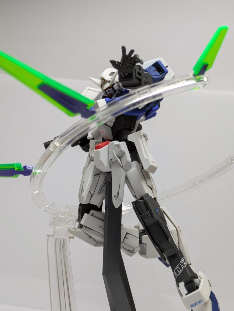 ファンネル展開!