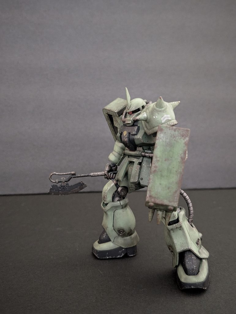 盾はゲルググマリーネのものです。