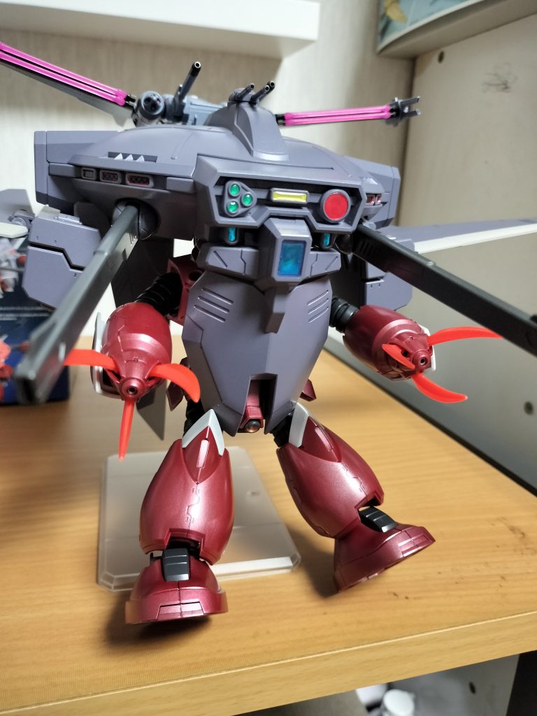 一応、浮いてるつもりで‥